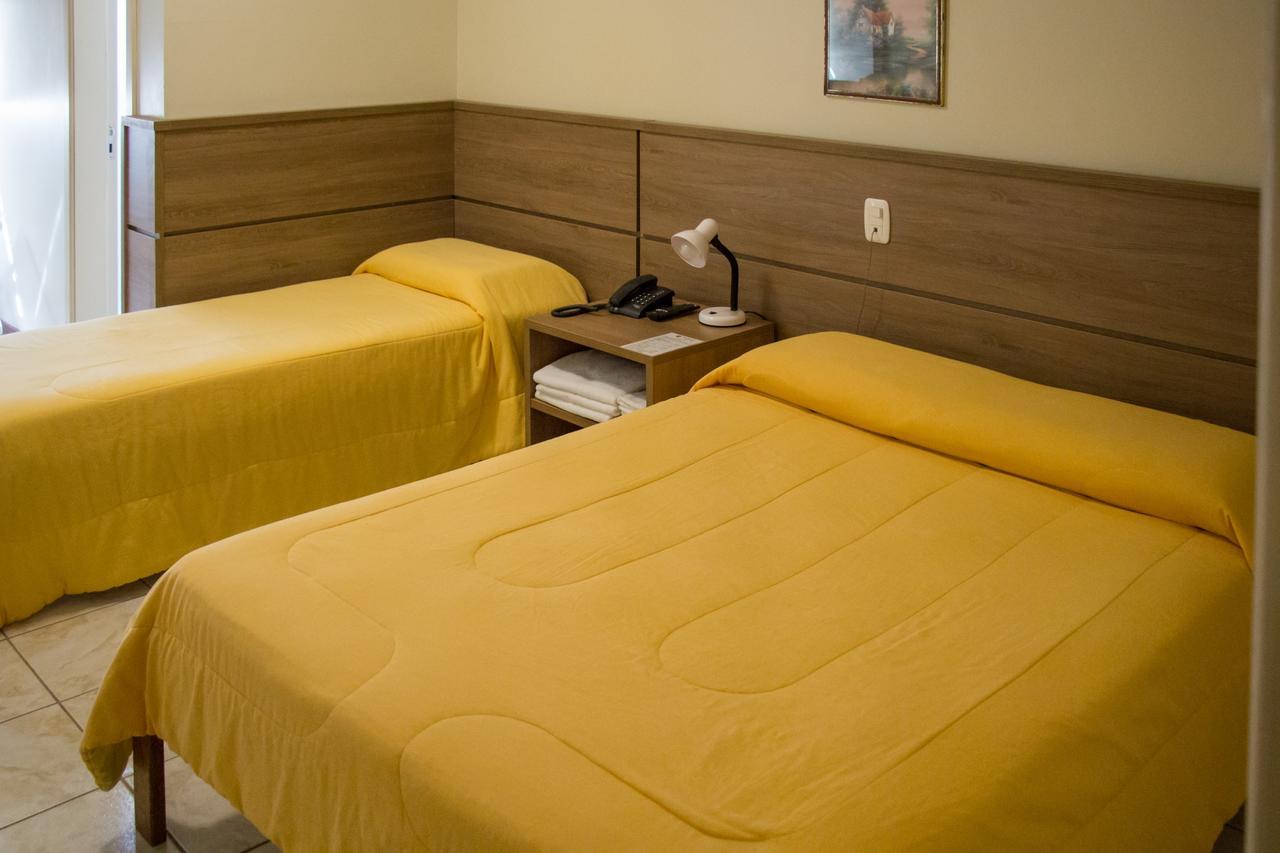 Hotel Fiorio Flores da Cunha Buitenkant foto